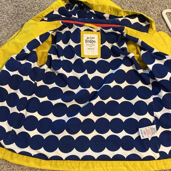 Mini Boden girls toggle jacket - size 5-6 years - Picture 3 of 5